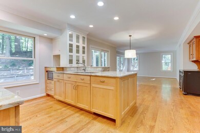 256 Pendelton Ct, Arnold, MD 21012 - photo 4