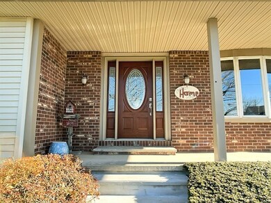 2 Lake Whittemore Dr, Spencer, MA 01562 - photo 2