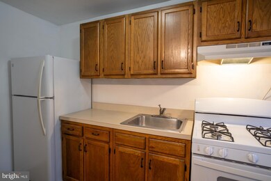 3107 Georgetown Rd, Baltimore, MD 21230 - photo 2