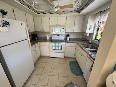 17 Quails Run Blvd unit 1, Englewood, FL 34223 - photo 4