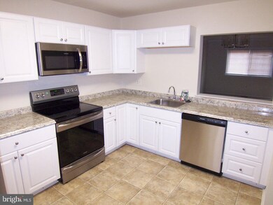 8227 Township Dr, Owings Mills, MD 21117 - photo 4