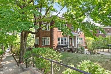 102 Addington Rd unit 2, Brookline, MA 02445 - photo 3