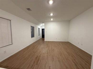 1739 Sahara Dr, Crosby, TX 77532 - photo 7