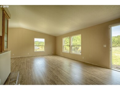 21950 Highway 47, Yamhill, OR 97148 - photo 6