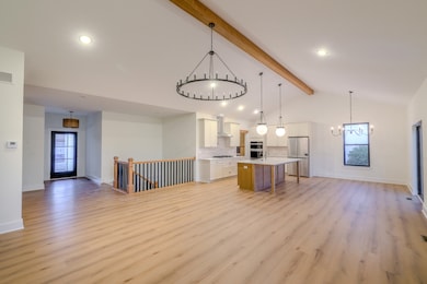 unlisted-address, Sycamore, IL 60178 - photo 4