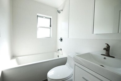 10923 156th St, Jamaica, NY 11433 - photo 5