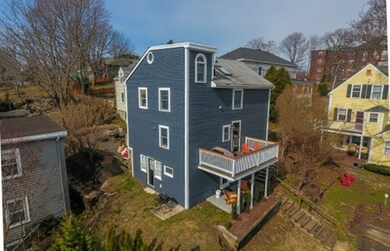 42R Prospect St, Marblehead, MA 01945 - photo 3