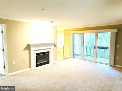 115 Timberbrook Ln unit 102, Gaithersburg, MD 20878 - photo 3