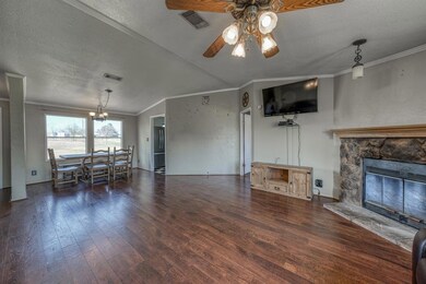 5903 Mineral Wells Hwy, Weatherford, TX 76088 - photo 5