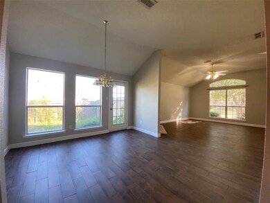 318 Alpine Dr, Weatherford, TX 76086 - photo 7