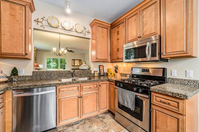 12619 Broadmoor Pl