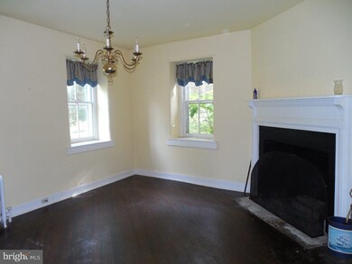 175 Sycamore Ln, Phoenixville, PA 19460 - photo 7