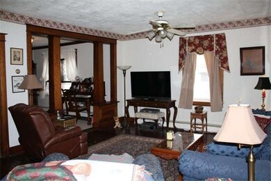 217 W 7th St, Lansdale, PA 19446 - photo 2