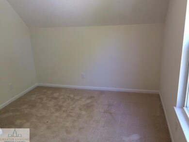 533 Denver St, Lansing, MI 48910 - photo 5