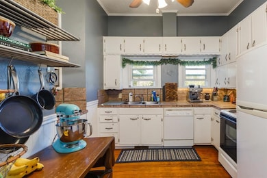 1406 S Trinity St, Decatur, TX 76234 - photo 6