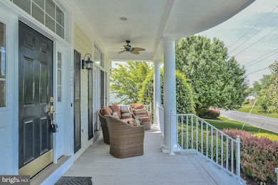 9223 Ox Rd, Lorton, VA 22079 - photo 3