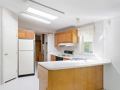 431-496738-Kitchen