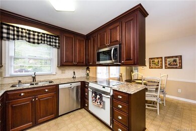 Eat in Kitchen