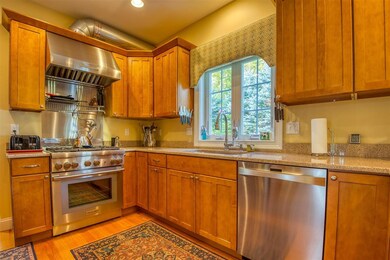 15 Point of View Dr, Littleton, NH 03561 - photo 2