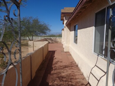 Front walk way