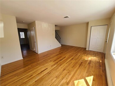 5595 Wedge Ln, Allentown, PA 18106 - photo 5