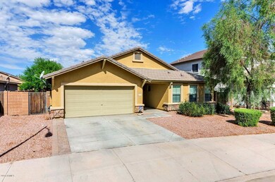 1932 S 174th Ave-large-002-13-Front Exte