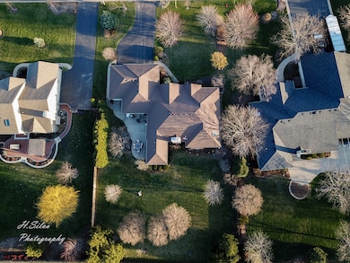 3680 Lakeview Dr, Algonquin, IL 60102 - photo 5