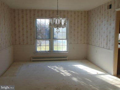 24 Windsor Rd, Southampton, NJ 08088 - photo 4