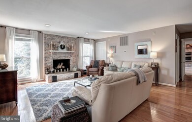 5252 Sunrise Green, Fairfax, VA 22030 - photo 3