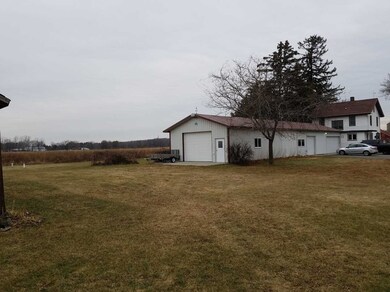 3835 Rutland-Dunn Town Line Rd, Rutland, WI 53575 - photo 3