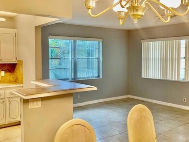 298 Windsor M, West Palm Beach, FL 33417 - photo 5