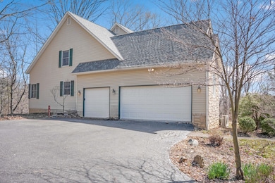 3-Car Garage