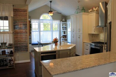 88 Mayflower Dr, Terre Haute, IN 47803 - photo 4