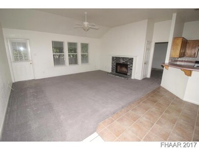 512 Clara Dr, Copperas Cove, TX 76522 - photo 2