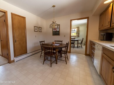 53 Meadowview Dr, Cheshire, MA 01225 - photo 7