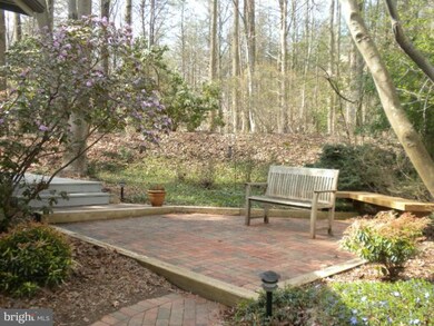 10614 Great Arbor Dr, Potomac, MD 20854 - photo 3