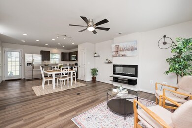 200 Overview St, Waynesboro, VA 22980 - photo 2