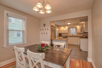 78 Warwick St Portland ME-large-008-8-Pi