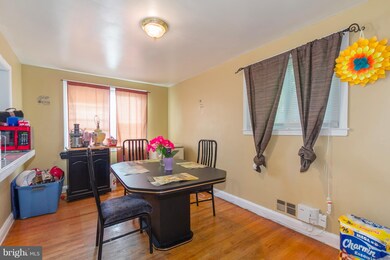 1245 Halstead Rd, Parkville, MD 21234 - photo 7