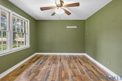 12814 Lewis Rd, Chester, VA 23831 - photo 5