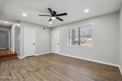 06-1581 Staunton Dr-6