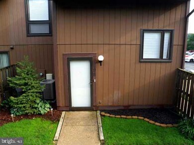 498 West Ct unit 20D, Glen Burnie, MD 21061 - photo 3