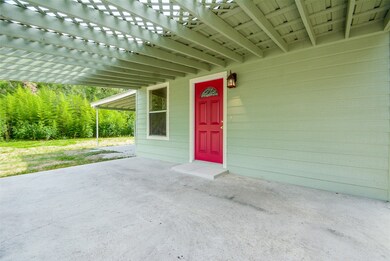 Oversized front porch