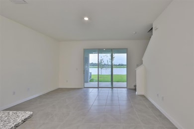 233 Mangrove Shade Cir, Apollo Beach, FL 33572 - photo 5