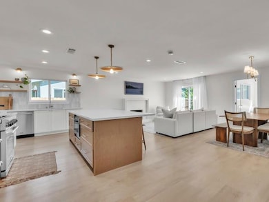 5841 Sharps Cir, Carmichael, CA 95608 - photo 3