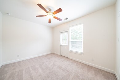 711 E 28th St unit D, Houston, TX 77009 - photo 3