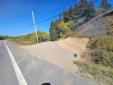 000 Gilman Rd, Lyndon, VT 05851 - photo 2