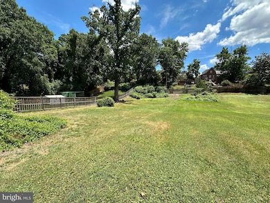 2639 Myrtle Ave NE, Washington, DC 20018 - photo 7