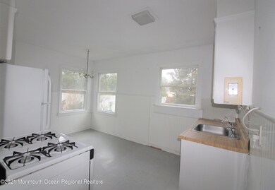 807 Claridge Dr, Spring Lake, NJ 07762 - photo 7