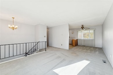 500 Greenfield Ct, Irwin, PA 15642 - photo 5